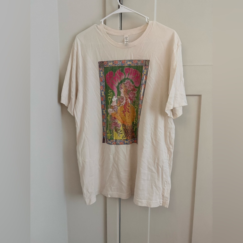 Boutique Graphic Print Cream T-Shirt